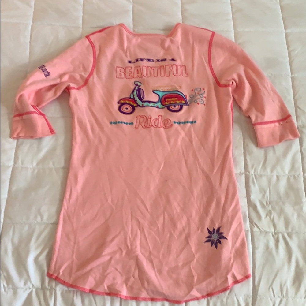 Shirt - Picture 4 of 4